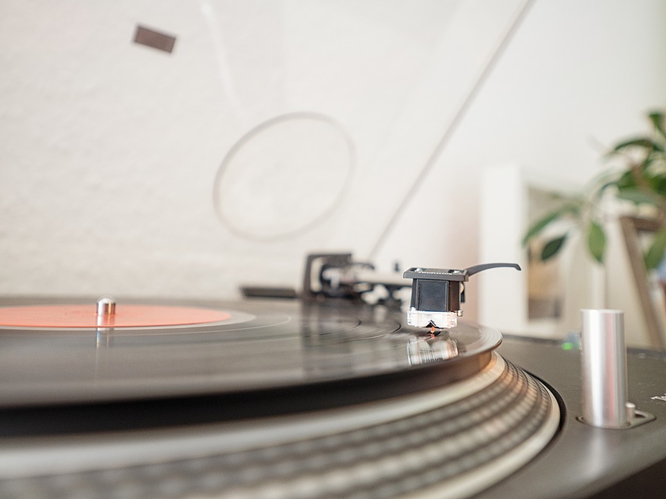 With Sony Investment, Vinyl is Officially “Back”