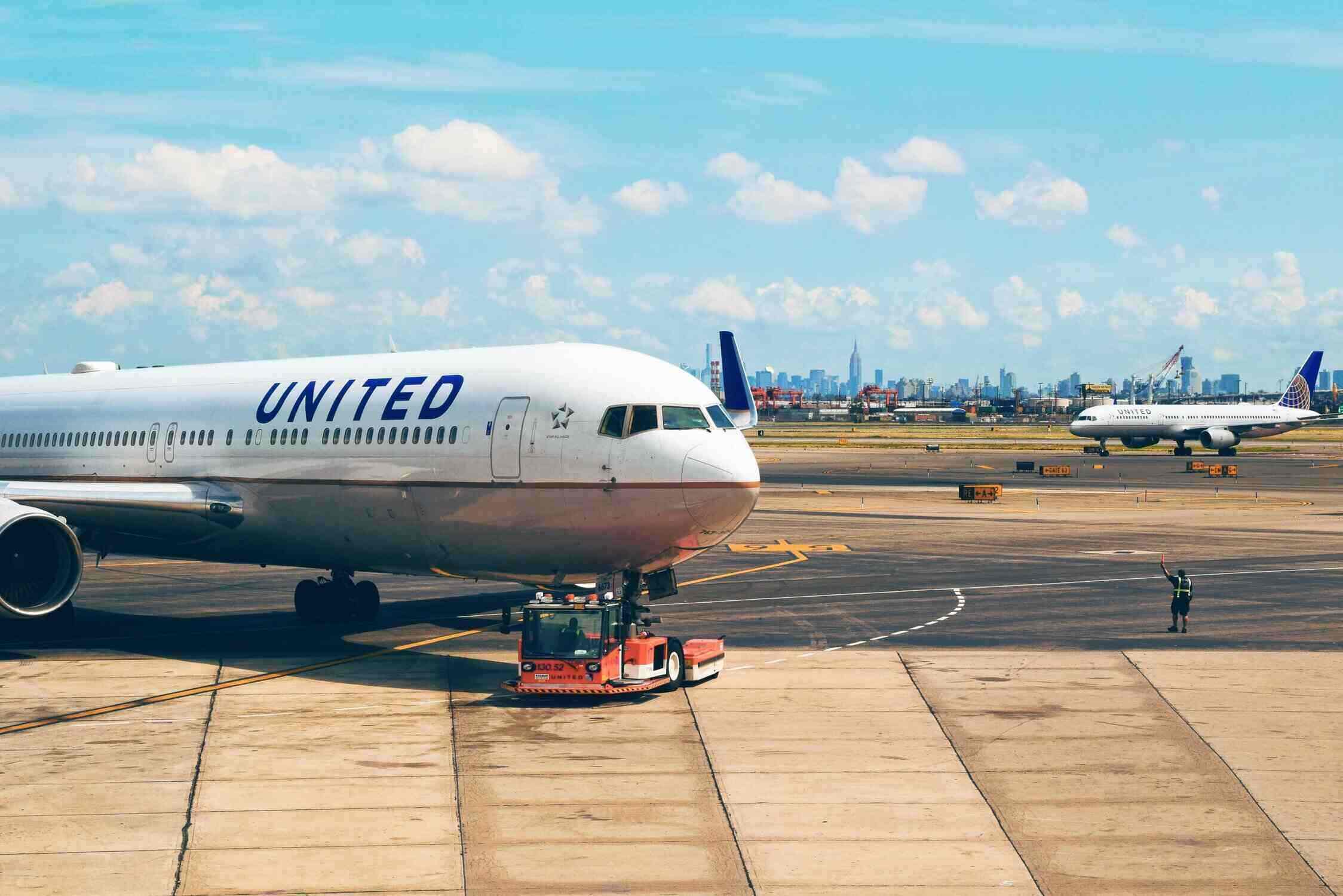 united airlines airplane sits on tarmac