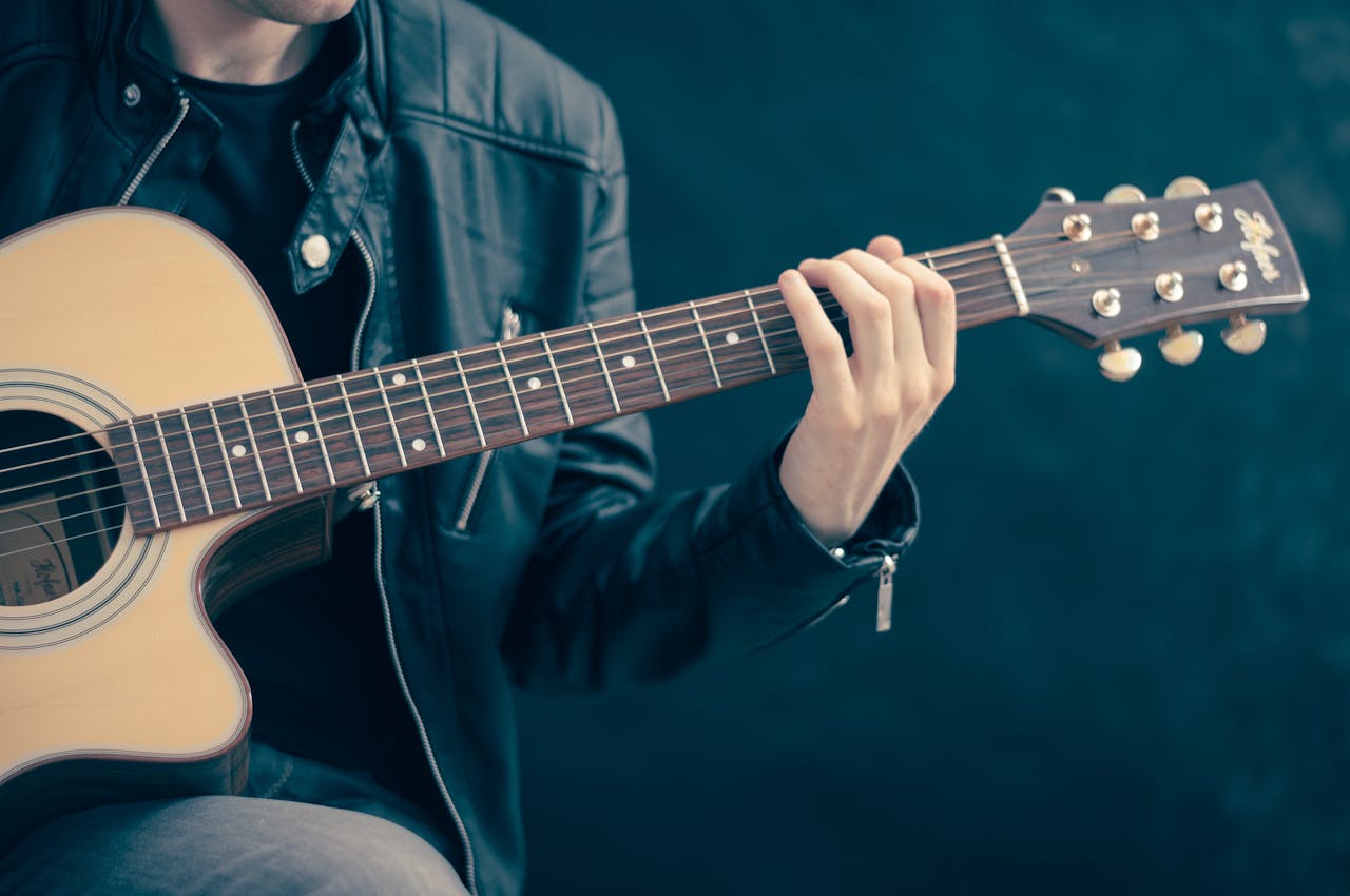 musician with guitar