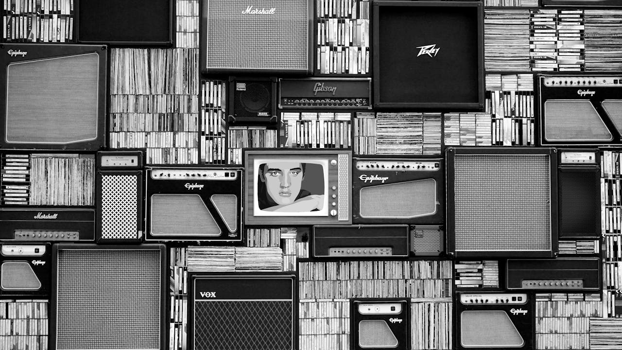 media speakers
